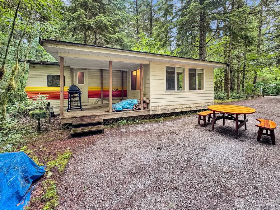 68 Christmas Tree Circle, Maple Falls, WA 98266 - #3