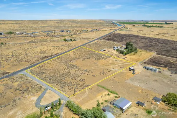 2495 Sr 28 E, Soap Lake, WA 98851