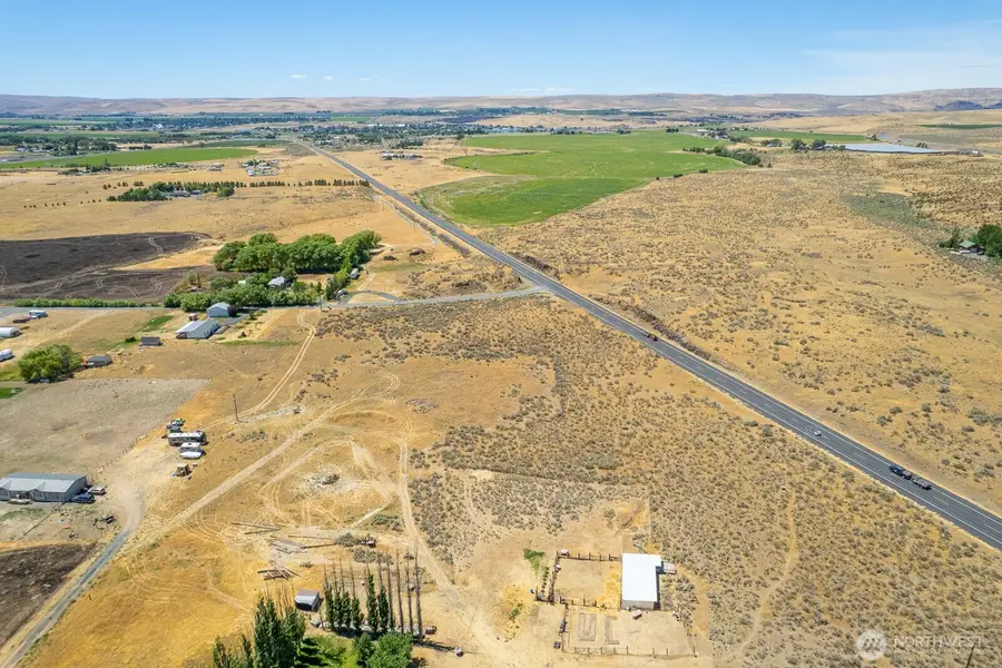 2495 Sr 28 E, Soap Lake, WA 98851 - #3