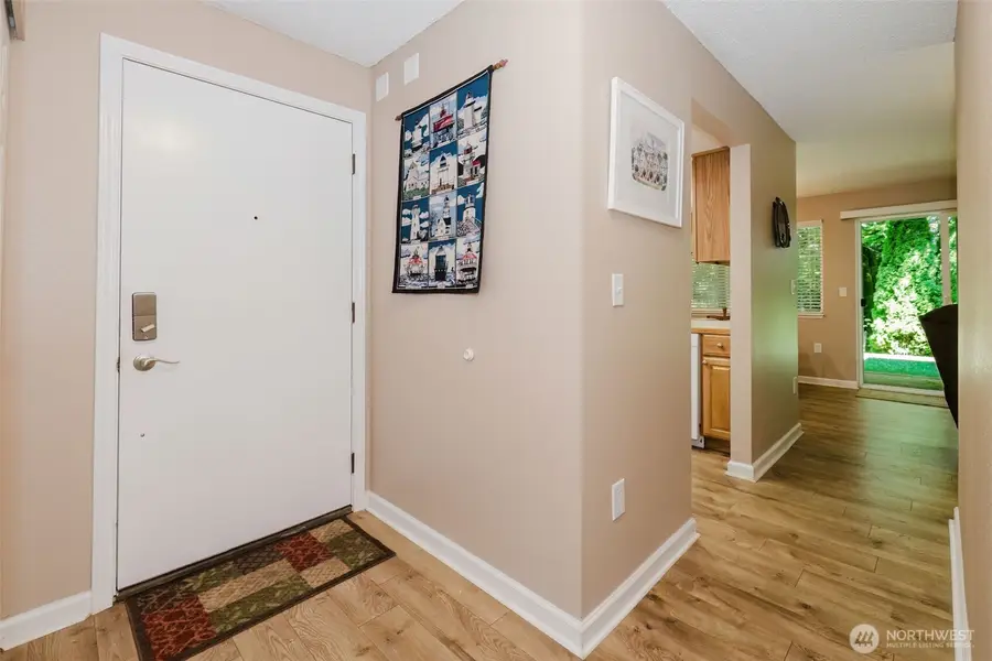 2969 SE Mile Hill Drive #E2, Port Orchard, WA 98366 - #3
