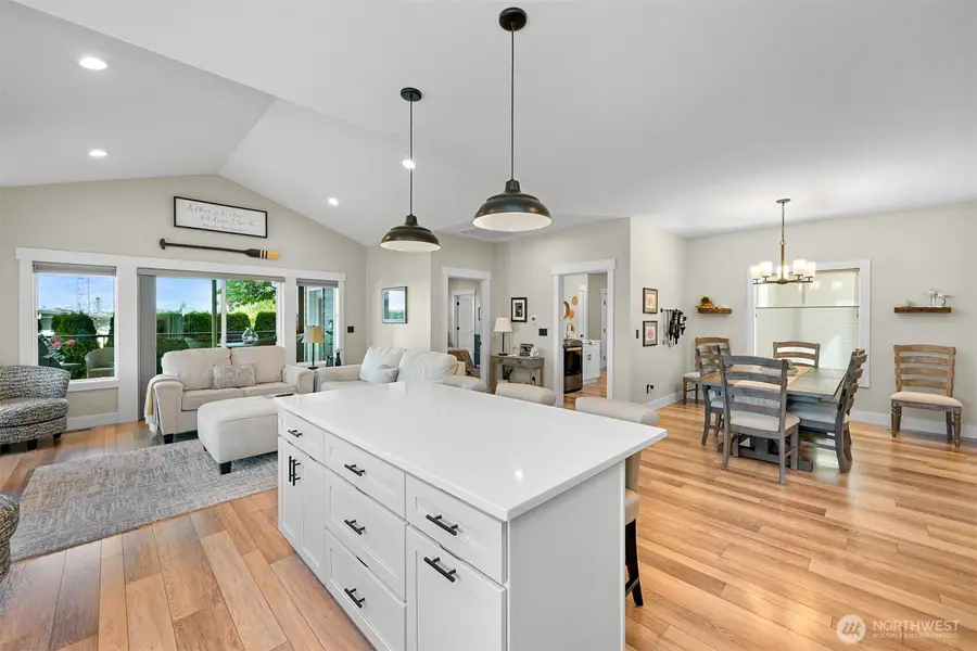 6846 Holeman Avenue, Blaine, WA 98230 - #3