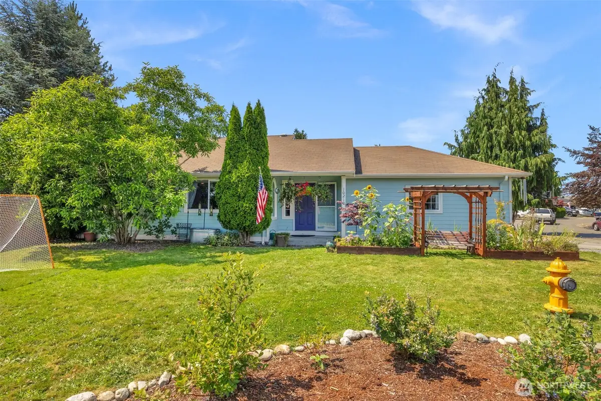 10210 59th Drive Ne, Marysville, WA 98270 - #1