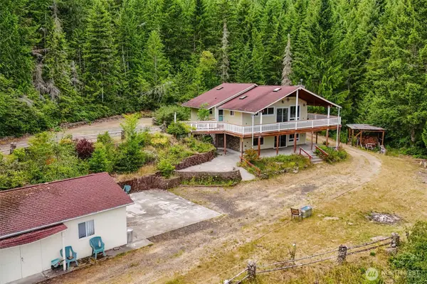 700 N Triton Heights Road, Lilliwaup, WA 98555