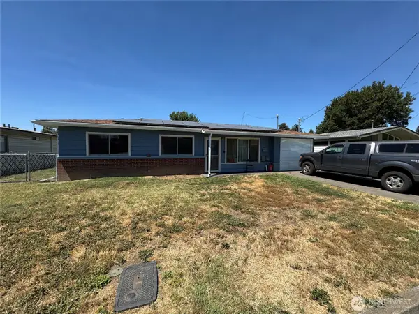 820 SE Cedar Avenue, College Place, WA 99324