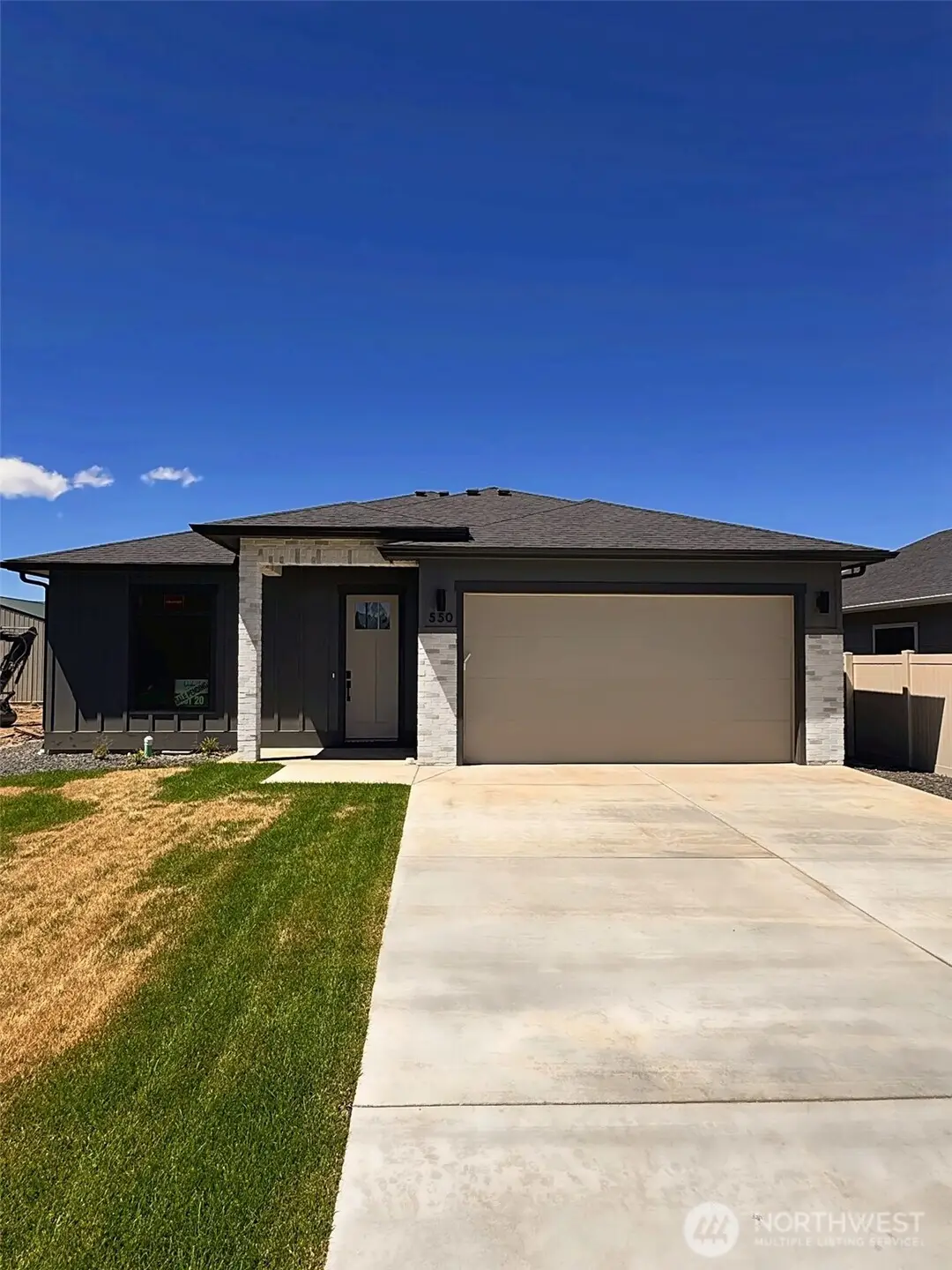 550 S Oasis Loop, East Wenatchee, WA 98802 - #1