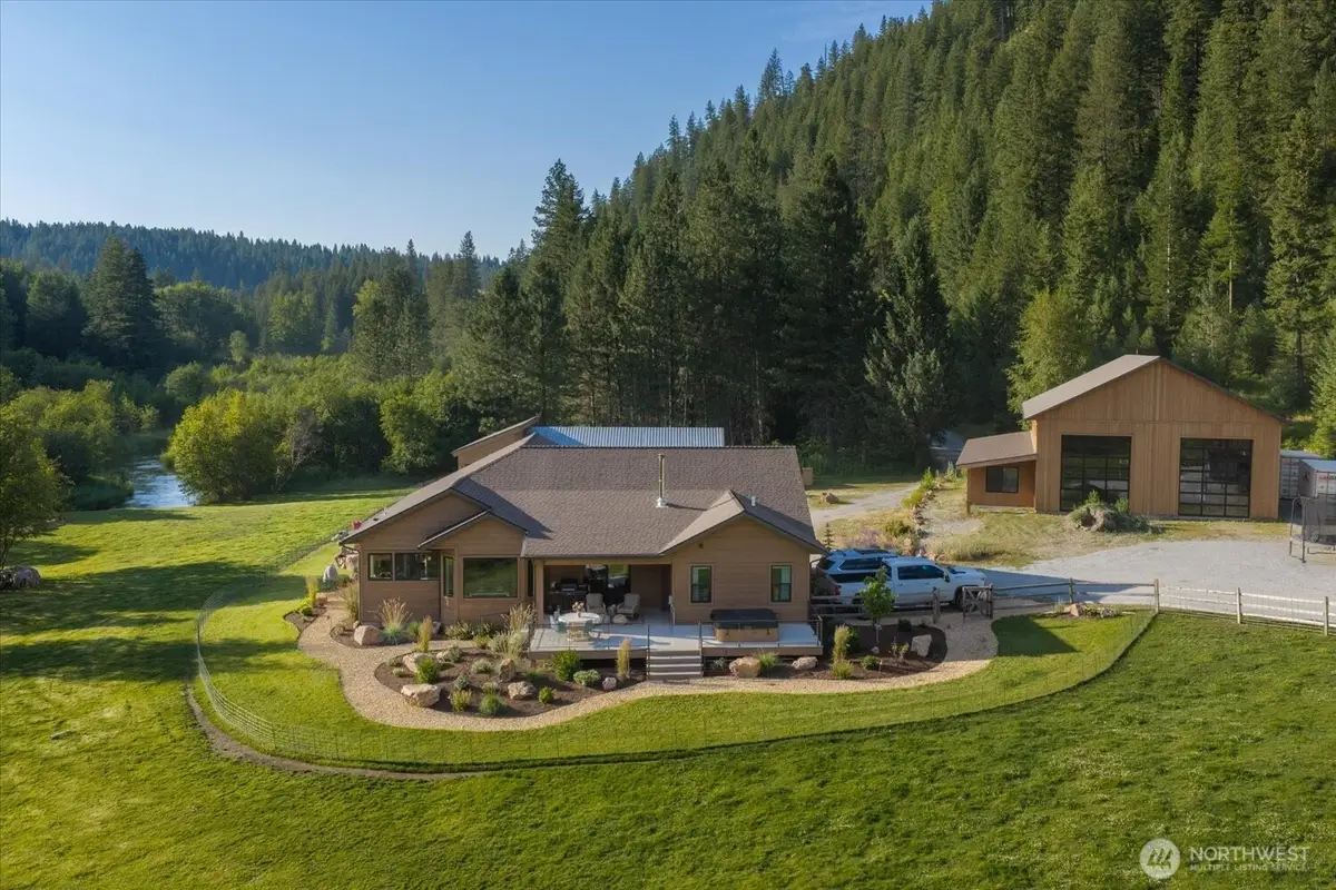 822 Little Spokane River Road, Newport, WA 99156 - #1