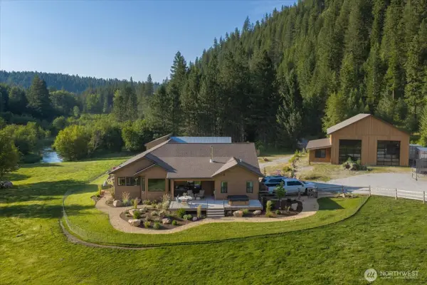 822 Little Spokane River Road, Newport, WA 99156