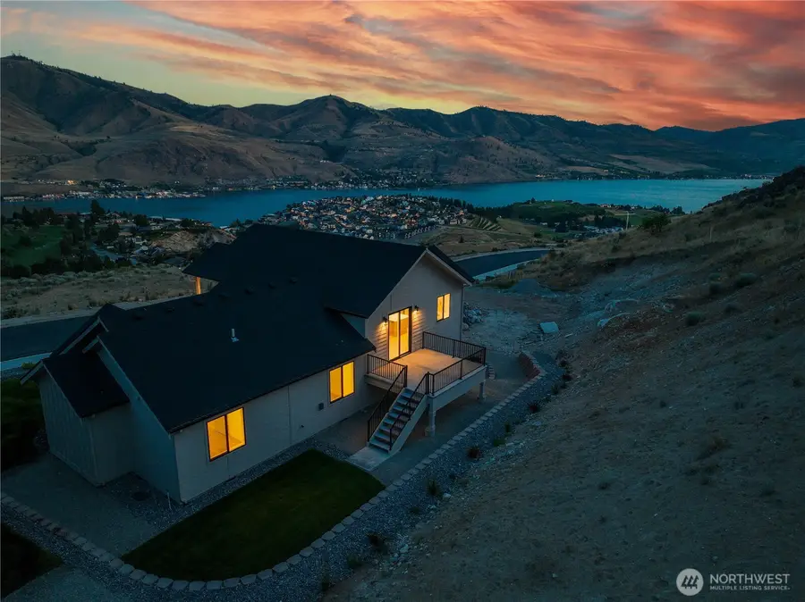 926 Long Drive, Chelan, WA 98816 - #3