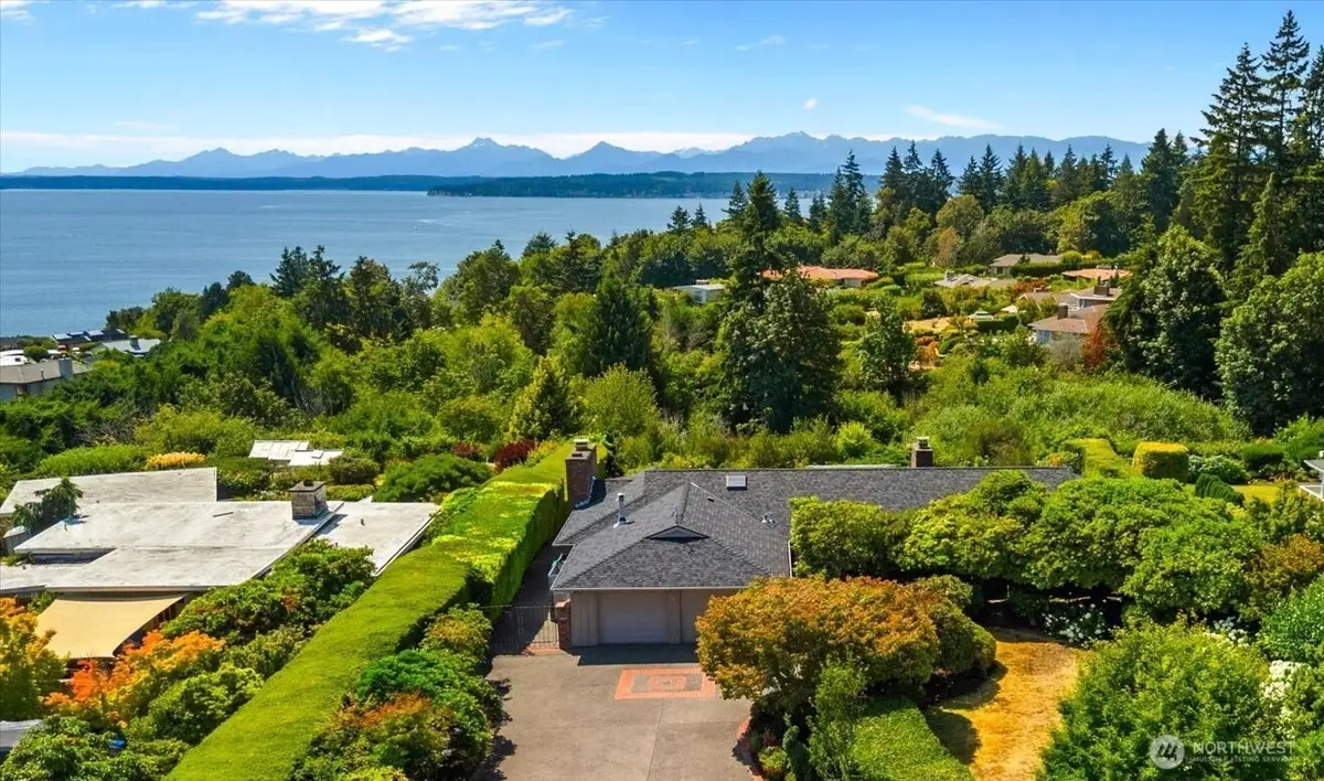 18241 14th Avenue Nw, Shoreline, WA 98177 - #1