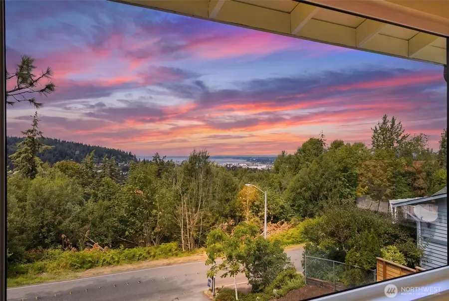 904 Puget Street, Bellingham, WA 98226 - #2