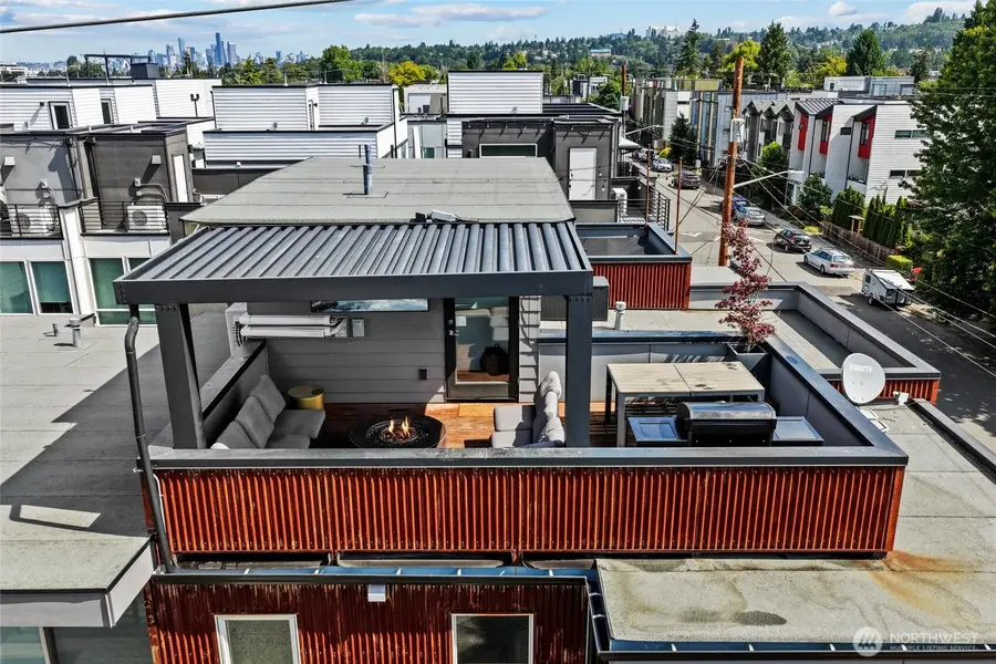 724 S Willow Street, Seattle, WA 98108 - #3