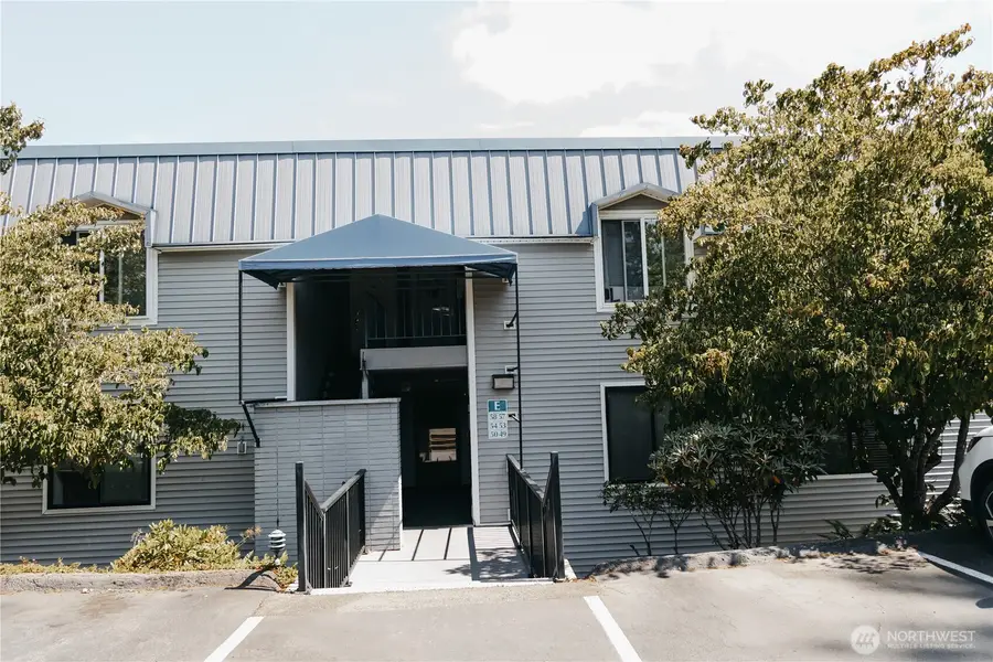 924 Shorewood Drive #49, Bremerton, WA 98312 - #2