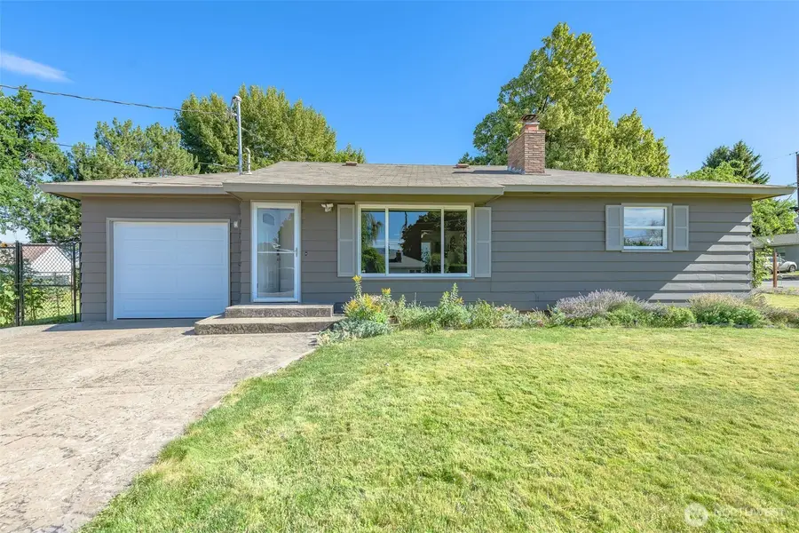 1385 Tedford Street Se, East Wenatchee, WA 98802 - #3