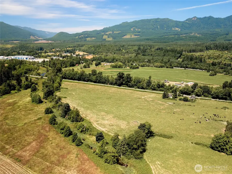 35240 Lyman Hamilton Highway, Sedro Woolley, WA 98284 - #3