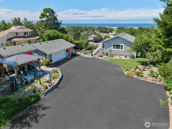 28017 L Place, Ocean Park, WA 98640