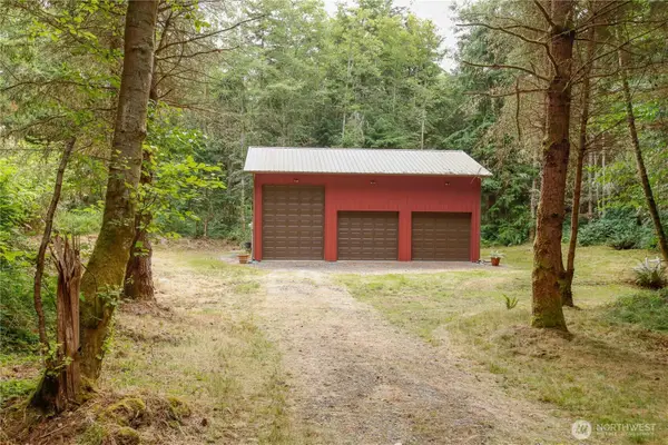 710 Island Ridge Way, Coupeville, WA 98239