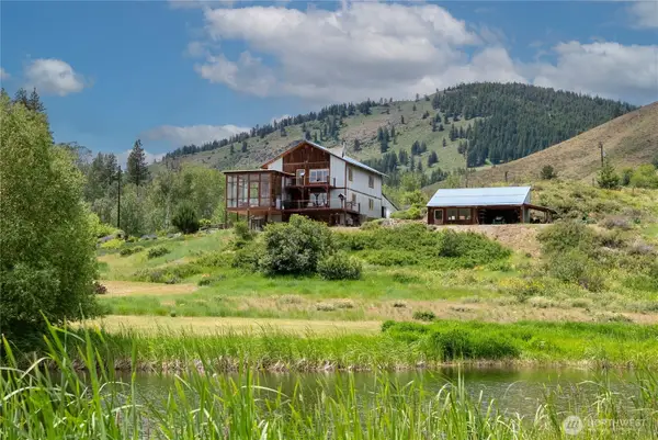 494 Rendezvous Road, Winthrop, WA 98862