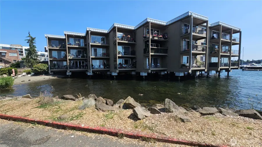 65 Kirkland Avenue #102, Kirkland, WA 98033 - #2