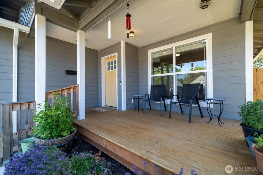 1418 Windsor Avenue, Centralia, WA 98531 - #3