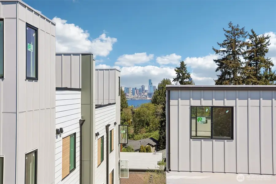 1926 Ferry Avenue Sw, Seattle, WA 98116 - #3