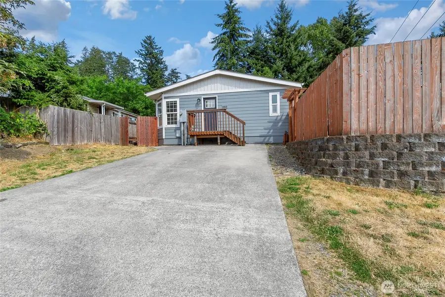 13217 9th Avenue Ct E, Tacoma, WA 98445 - #3