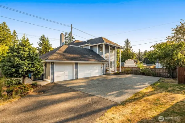 20721 122nd Place Se, Kent, WA 98031