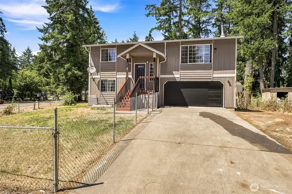 20109 69th Avenue E, Spanaway, WA 98387