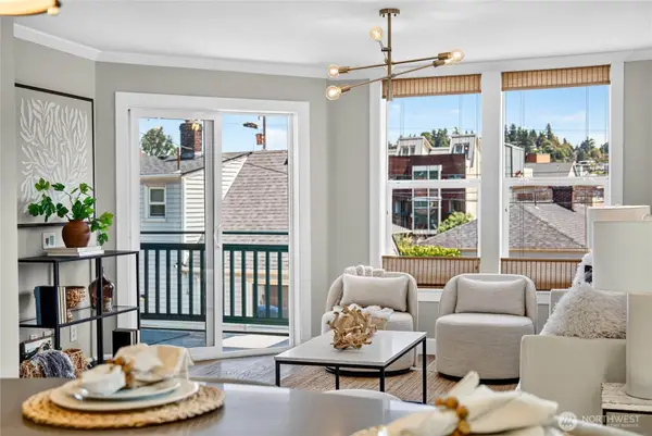 2920 Alki Avenue Sw #207, Seattle, WA 98116