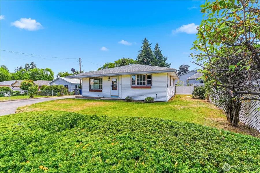 1325 9th Street, Wenatchee, WA 98801 - #3
