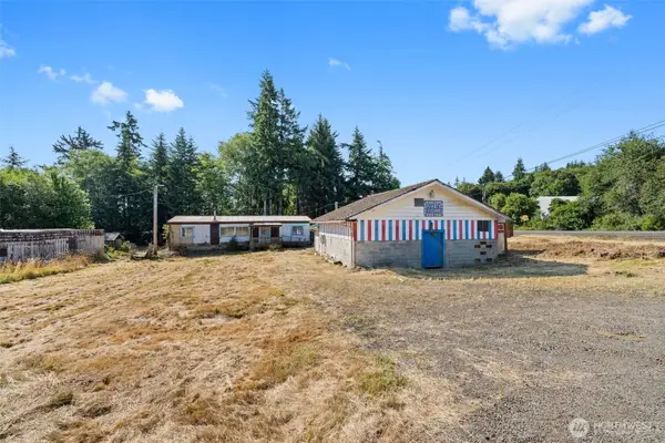 1649 Larson Road, Raymond, WA 98577