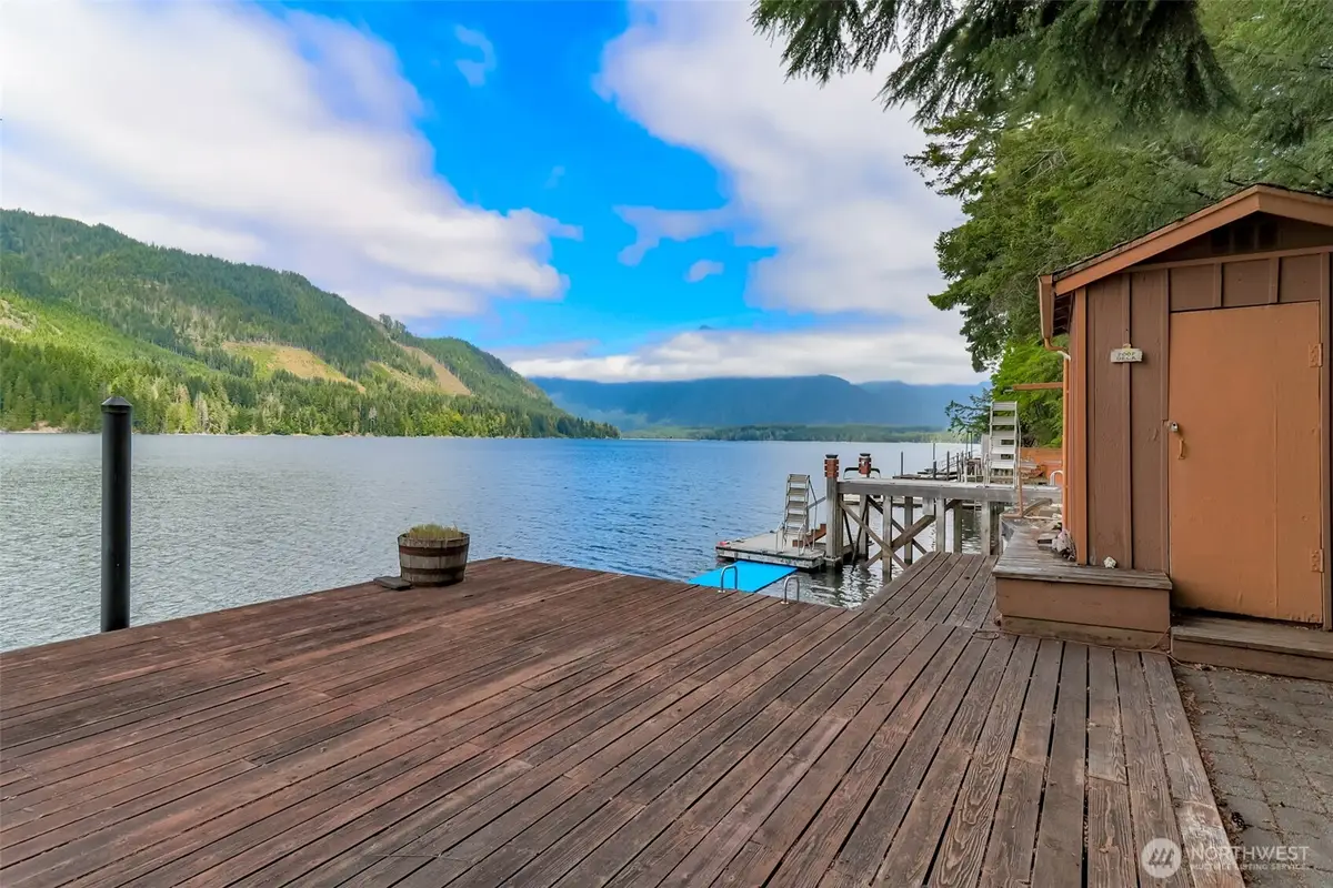 20 N Lakefront Loop, Hoodsport, WA 98548 - #1