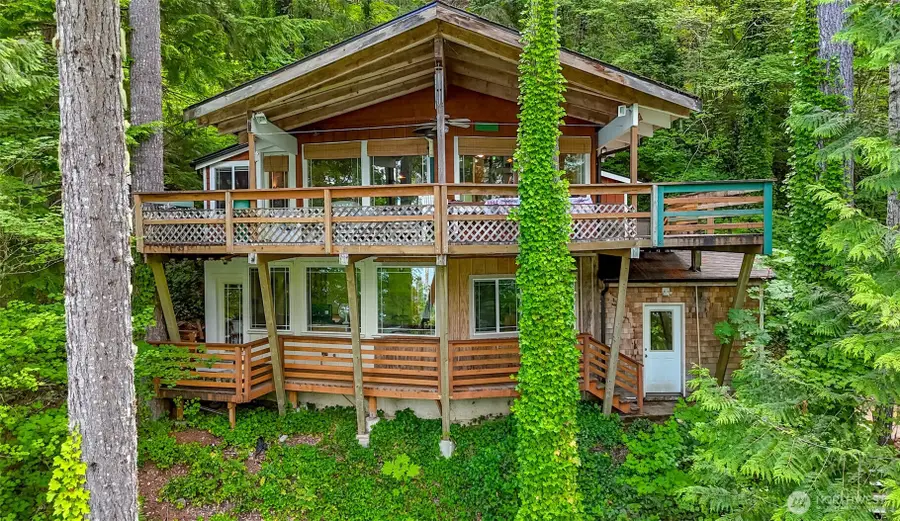 20 N Lakefront Loop, Hoodsport, WA 98548 - #2