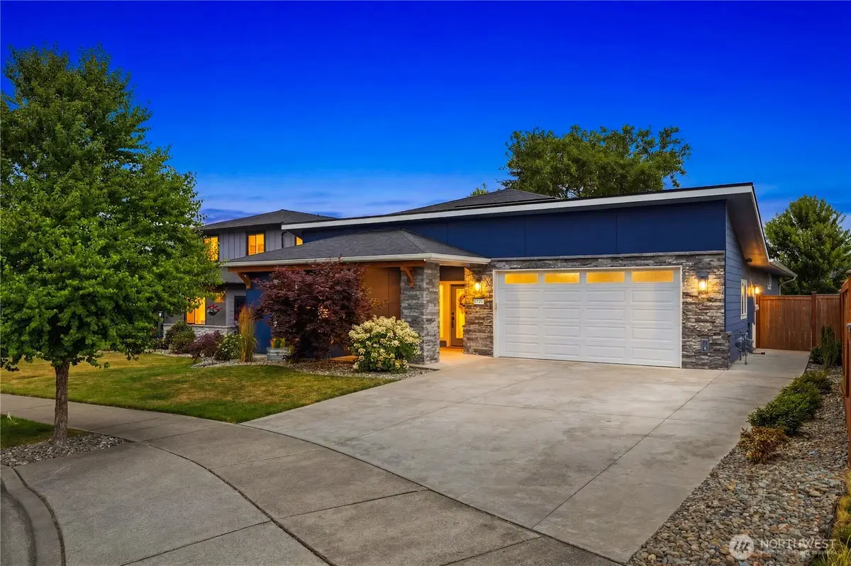 1721 Hillcrest Pkwy, Mount Vernon, WA 98274 - #1