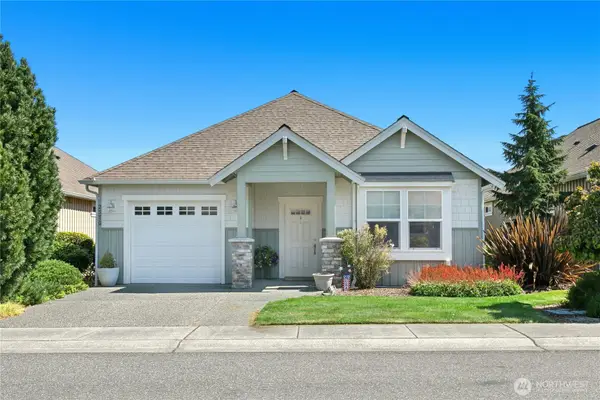 2370 SW Winchester Street, Oak Harbor, WA 98277
