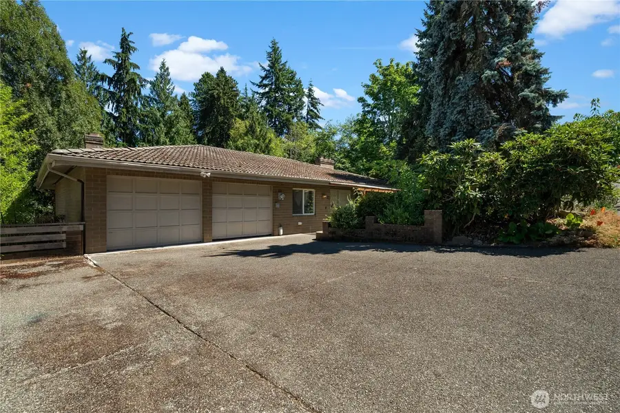 16058 36th Avenue Ne, Lake Forest Park, WA 98155 - #2