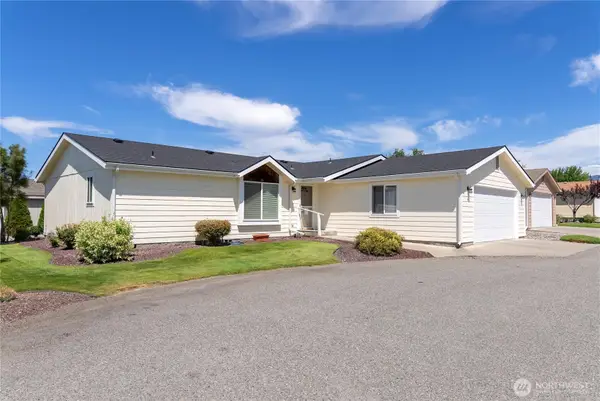6 Crystal Place W, Omak, WA 98841