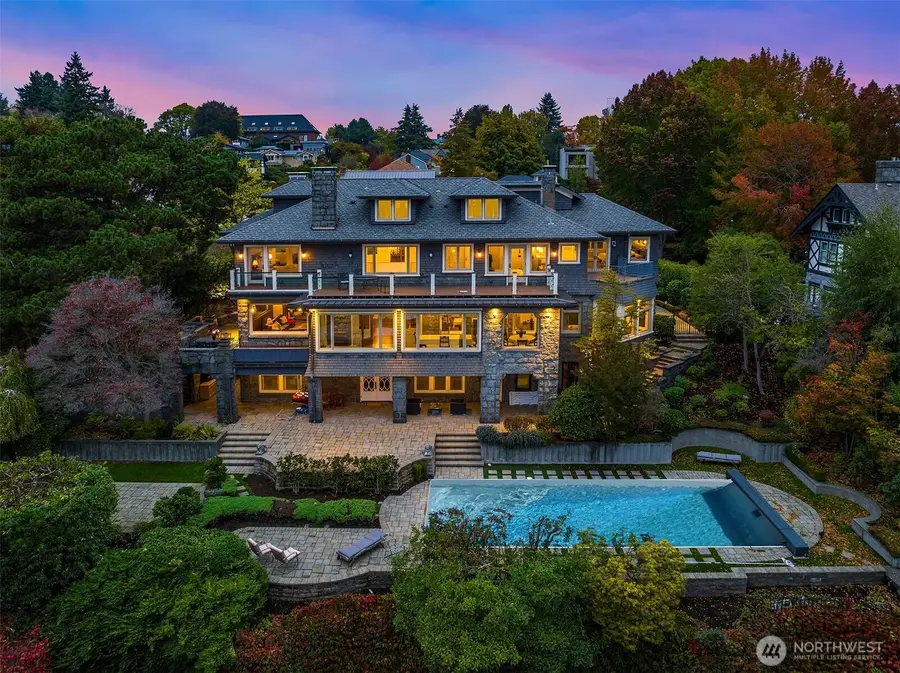 421 W Highland Drive, Seattle, WA 98119 - #2