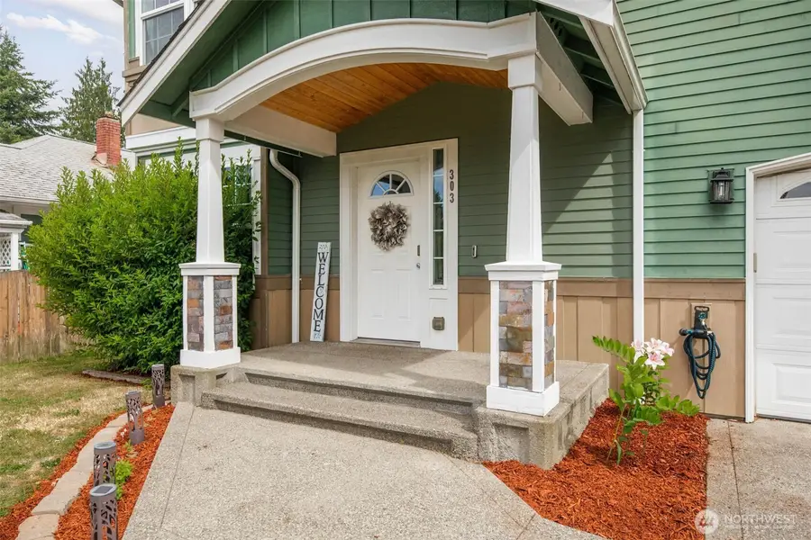 303 E Highland Drive, Arlington, WA 98223 - #3