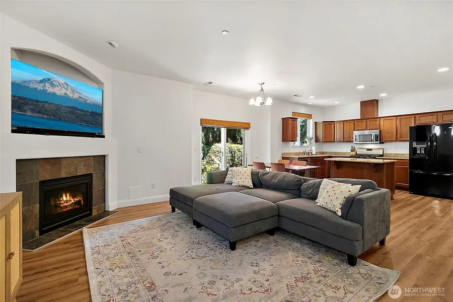 11005 179th Avenue Ct E, Bonney Lake, WA 98391 - #3
