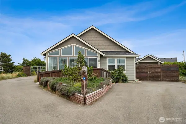 1181 Brookdale Court Sw, Ocean Shores, WA 98569