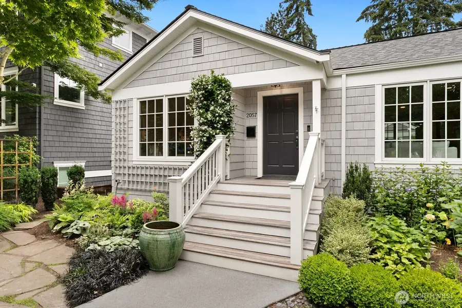 2057 Mcgilvra Boulevard E, Seattle, WA 98112 - #3