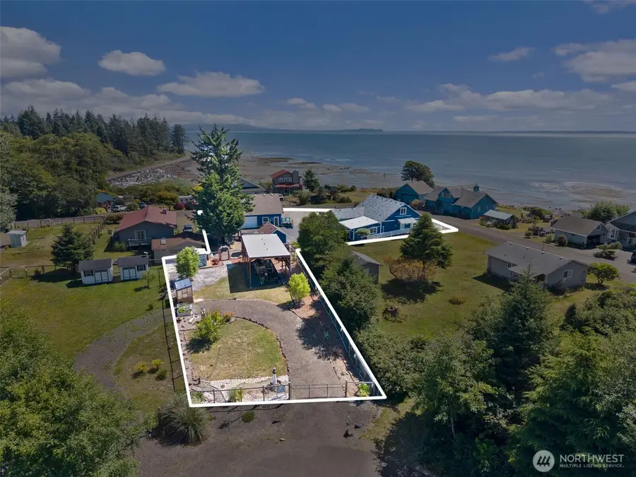 4 Bayshore Road, South Bend, WA 98586 - #3