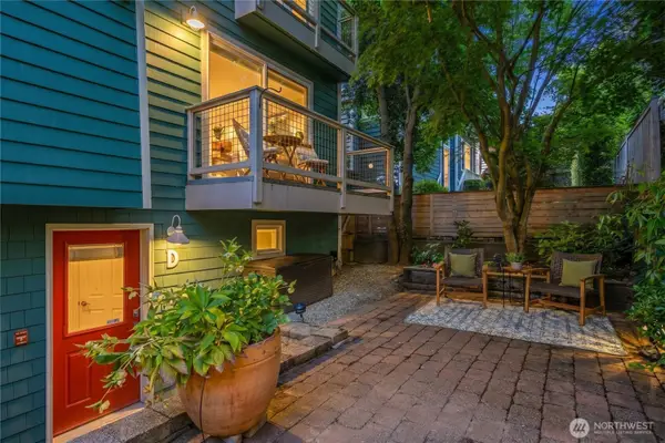 3648 Francis Avenue N #D, Seattle, WA 98103