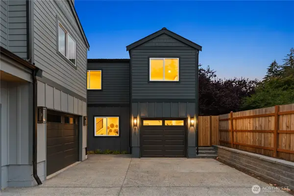 811 NE 125th Street #B, Seattle, WA 98125