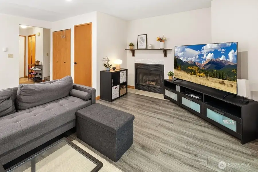 18910 Bothell Everett Highway #D4, Bothell, WA 98012 - #3