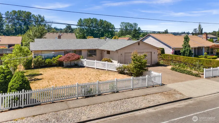 1912 Tacoma Road, Puyallup, WA 98371 - #2