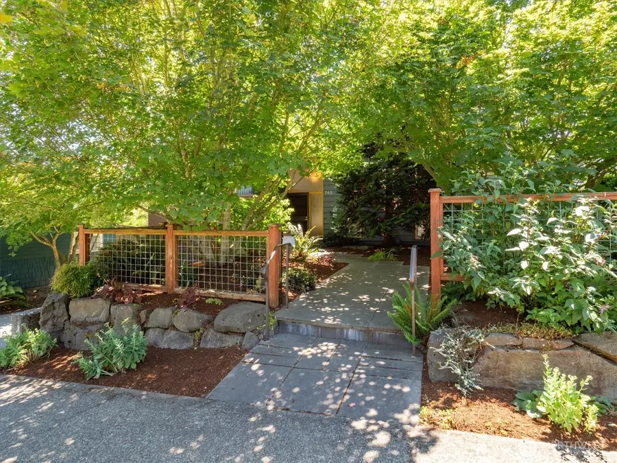 745 N 97th Street, Seattle, WA 98103 - #2