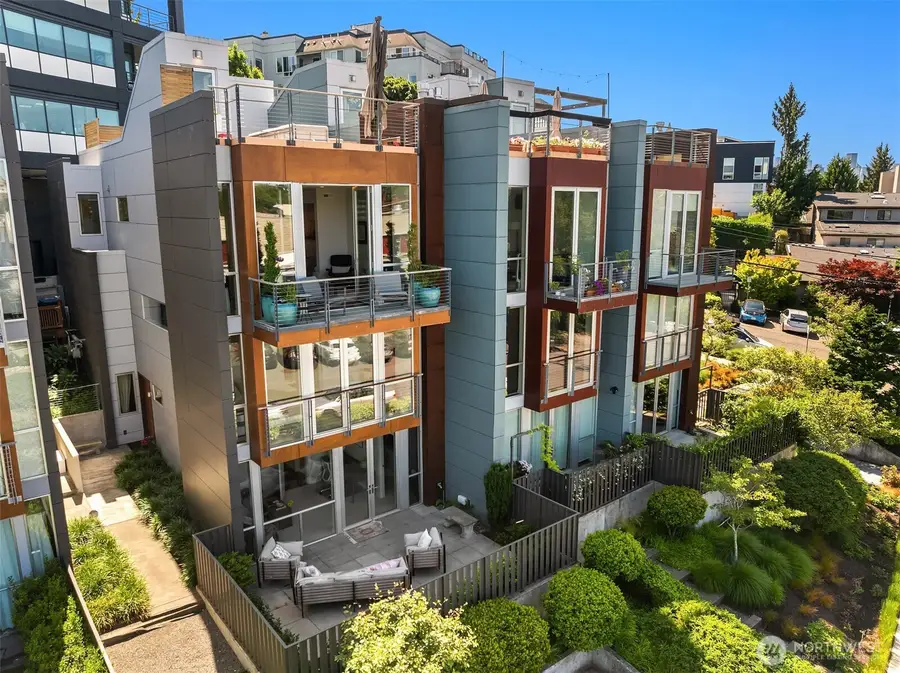 2804 Fairview Avenue E, Seattle, WA 98102 - #3
