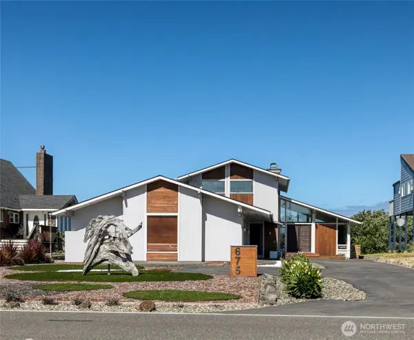 675 Ocean Shores Boulevard Sw, Ocean Shores, WA 98569