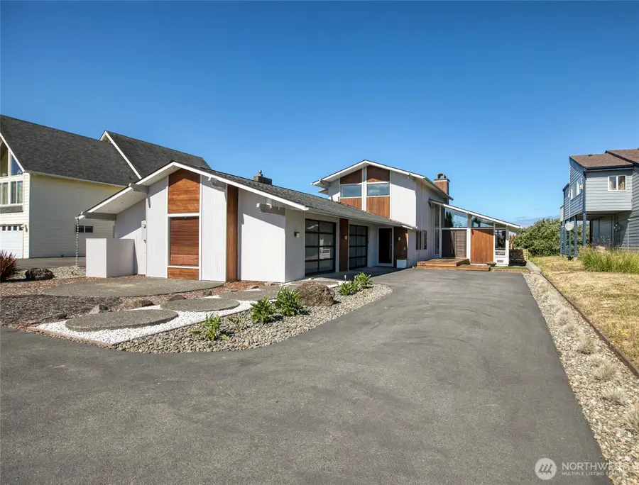 675 Ocean Shores Boulevard Sw, Ocean Shores, WA 98569 - #2